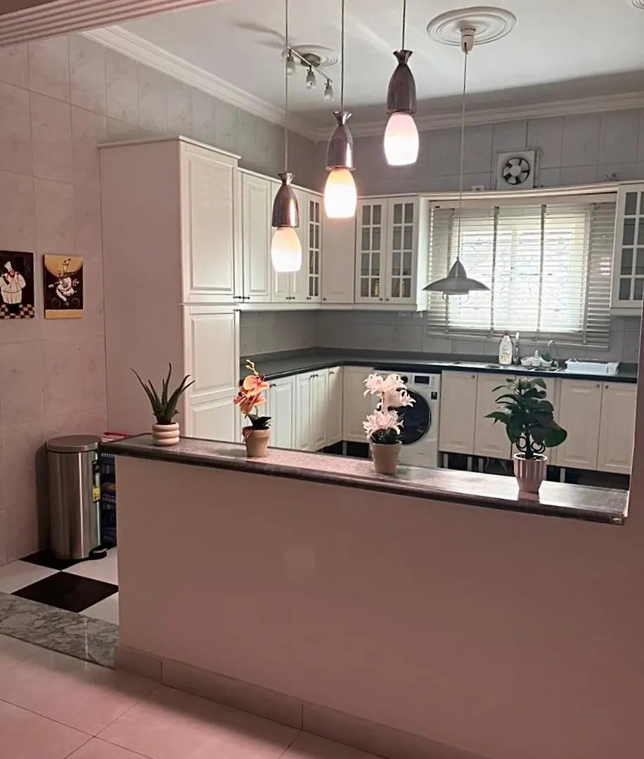 Luxury Arrwadah Apartment - Cidde